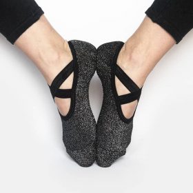 Lace yoga socks