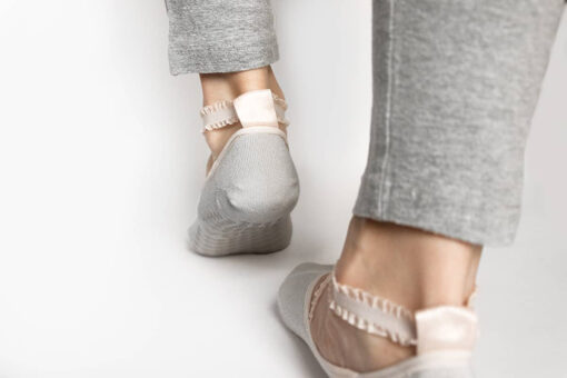 Lace yoga socks - Image 5