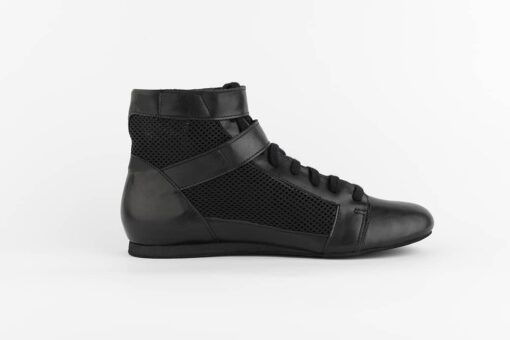 Loren - Image 6